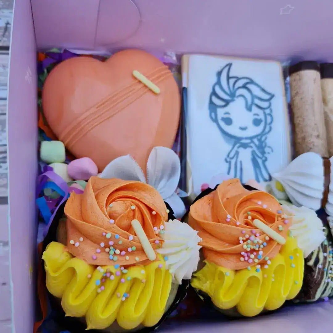 Cupcackes - Cajita Rainbow